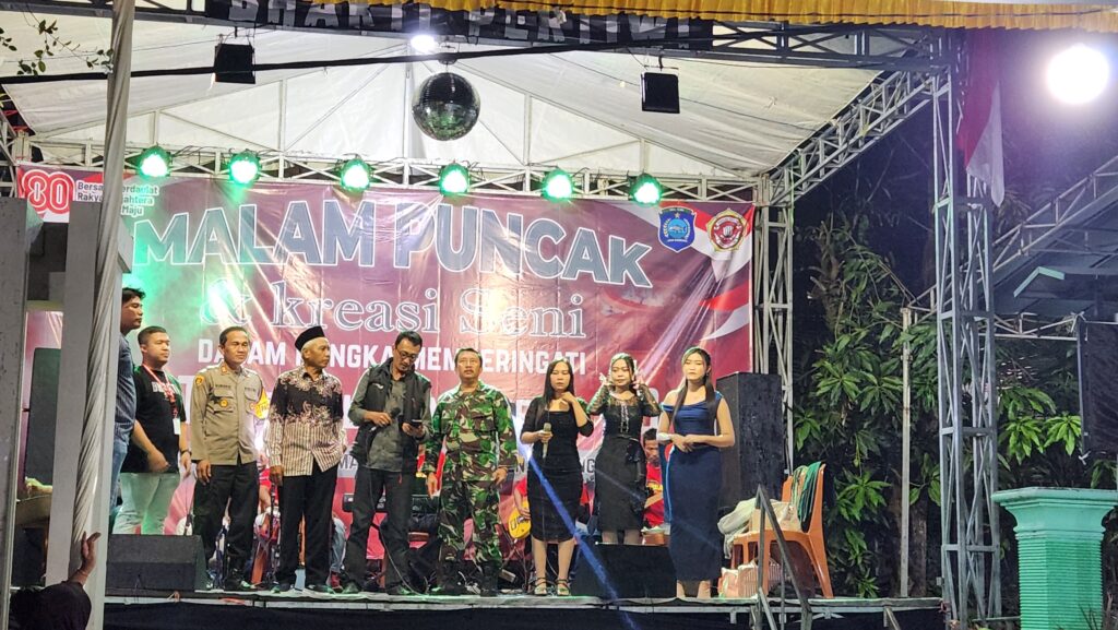 Meriah,Polsek Turi Siaga Amankan Jalannya Kegiatan,Warga Desa Bambang Gelar Acara PHBN