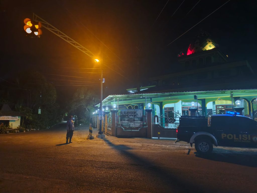 Polsek Maduran Intensifkan Patroli Blue Light, Antisipasi 3C dan Gesekan Perguruan di Lamongan