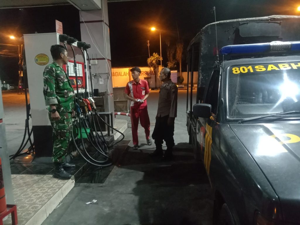 Patroli Malam Tiga Pilar Perkuat Pengamanan Obyek Vital di Turi