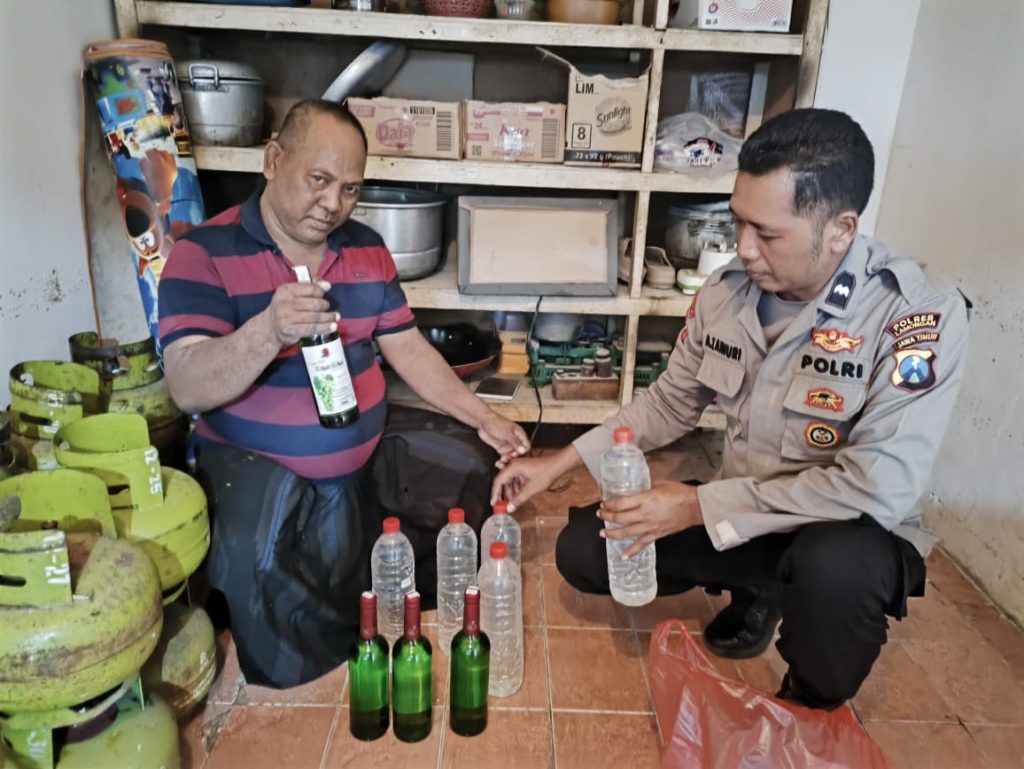 Jual Miras Tanpa Izin, Warung di Guci Diamankan Polsek Karanggeneng