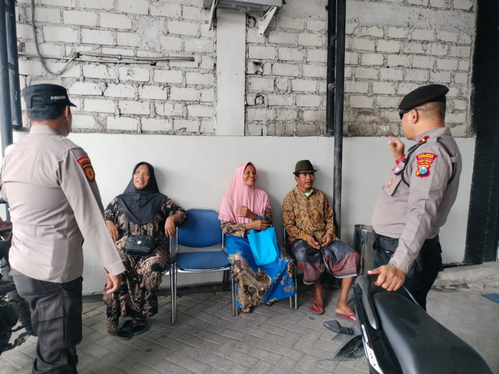 Polsek Turi Gelar Patroli Dialogis Siang Hari, Wujudkan Situasi Kamtibmas Aman dan Kondusif