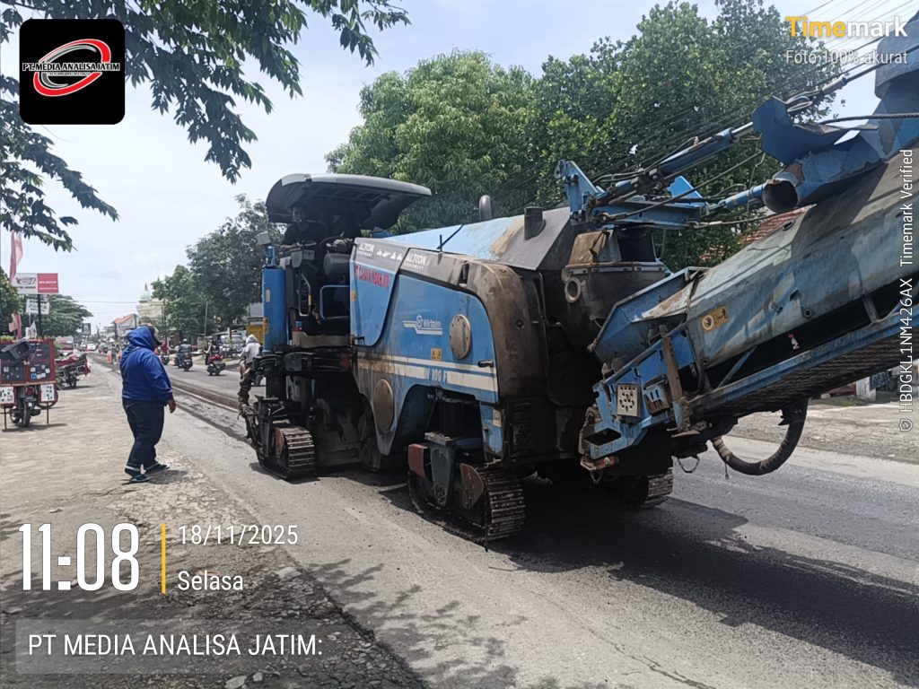 “Investigasi: Bongkaran Aspal Proyek Pemprov Jatim Masuk Pasar Gelap?”