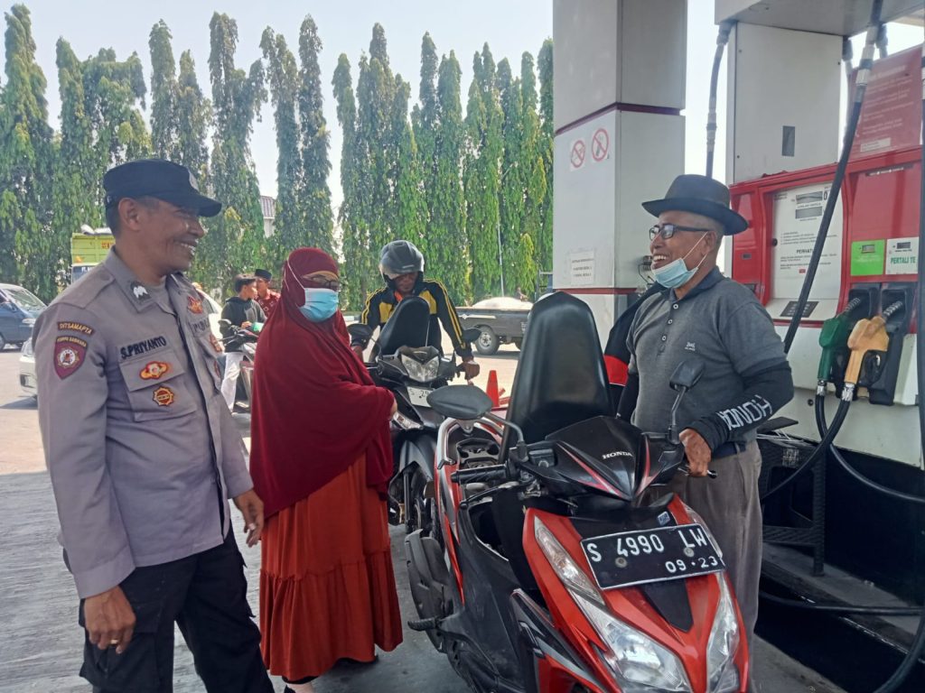 Polsek Karanggeneng Gencarkan Patroli ke Obyek Vital, Jaga Situasi Tetap Kondusif