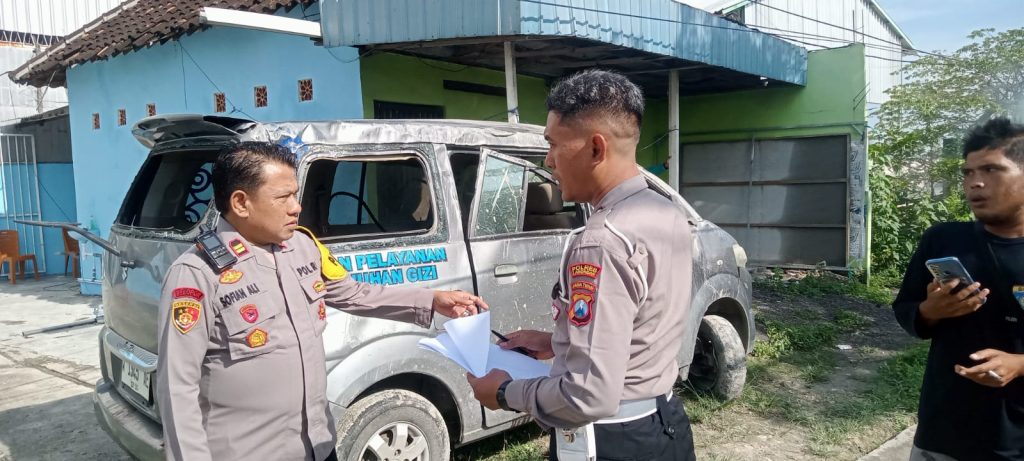 Tiga Orang Luka Akibat Kecelakaan di Jalan Raya Karanggeneng–Sukodadi, Polisi Lakukan Penyelidikan