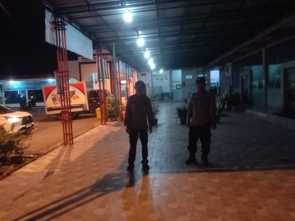 Polsek Turi Lakukan Patroli Malam ke Objek Vital, Antisipasi Kejahatan 3C dan Tegaskan Kamtibmas
