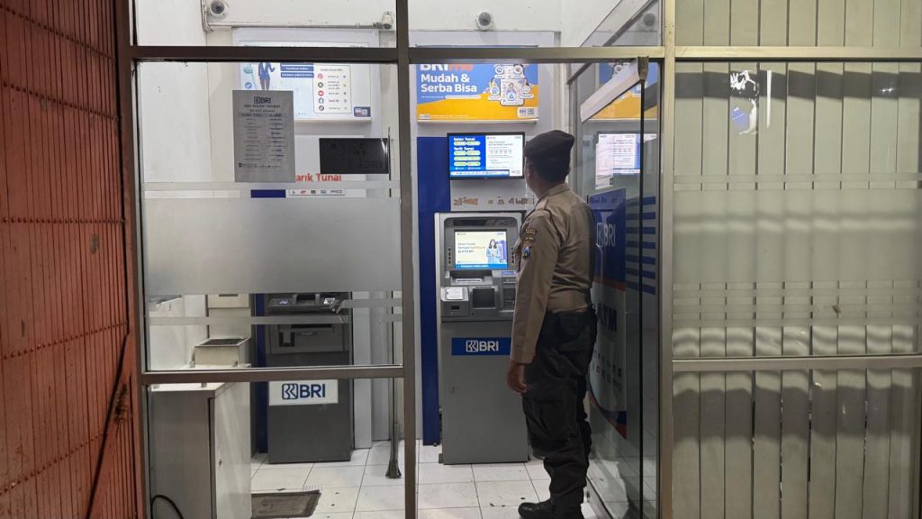 Polsek Maduran Intensifkan Patroli Dialogis, Ajak Warga Waspadai 3C dan Curanmor