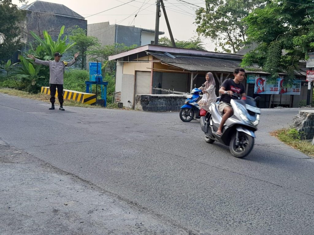 Polsek Kalitengah Laksanakan Commander Wish Pagi, Wujudkan Pelayanan Humanis untuk Warga