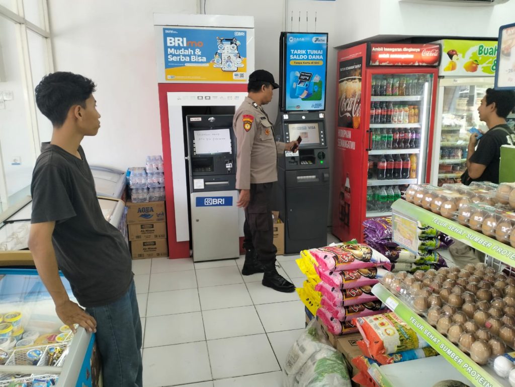 Polsek Maduran Gelar Patroli Siang di Obyek Vital, Cegah Tindak 4C dan Jaga Kamtibmas Kondusif