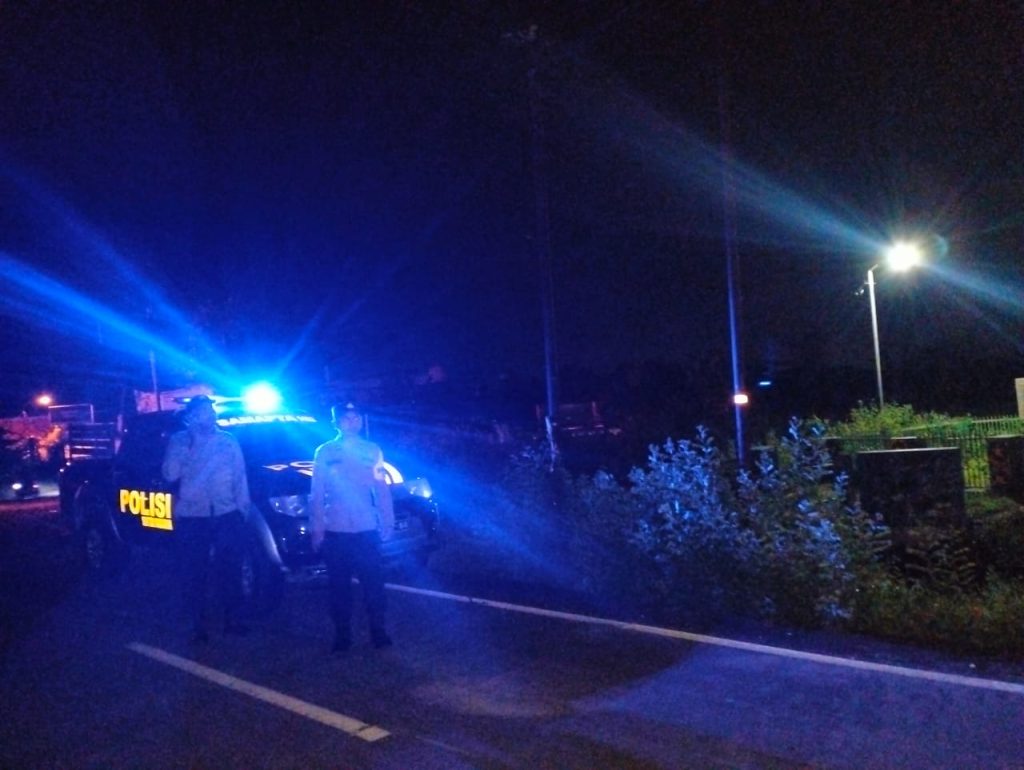 Polsek Maduran Gelar Patroli dan Blue Light untuk Antisipasi 3C dan Gesekan Antar Perguruan Silat