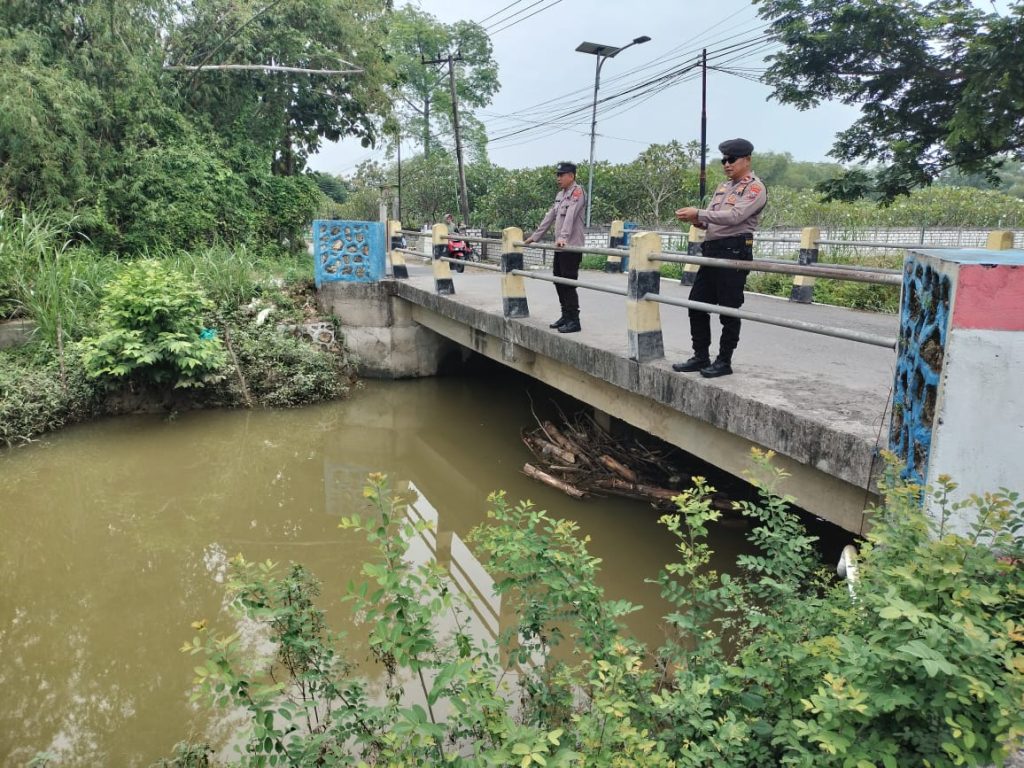 Polsek Turi Intensifkan Patroli Sungai dan Monitoring Rawan Bencana di Musim Penghujan