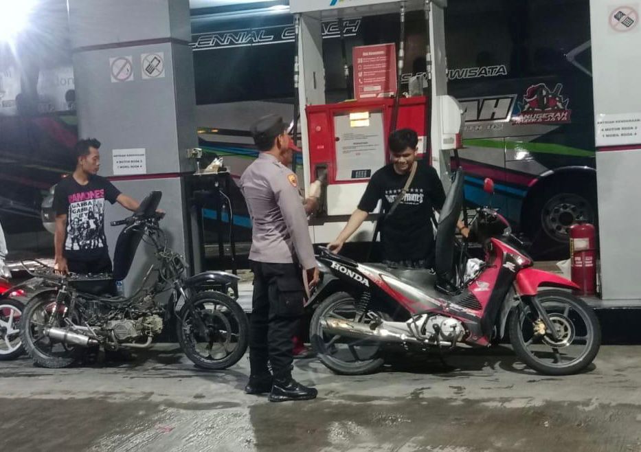 Polsek Karanggeneng Intensifkan Patroli Harkamtibmas Malam Hari, Sasar Objek Vital dan Aktivitas Masyarakat