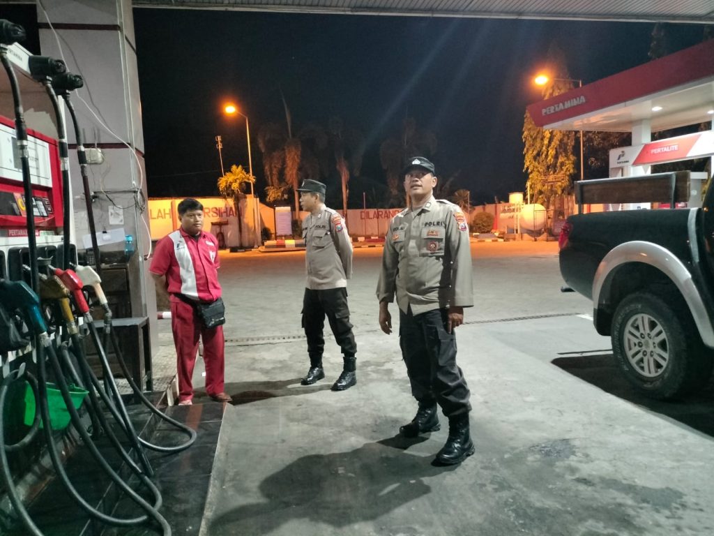 Patroli Objek Vital Polsek Turi Sambangi SPBU Sukoanyar, Antisipasi 3C dan Jaga Kondusifitas Malam Hari