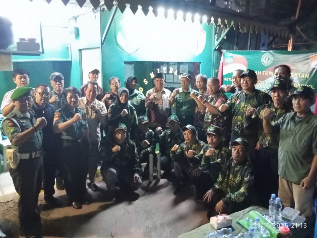 Sinergitas Babinsa Koramil 03/GP dan Kasipem Kelurahan Grogol Hadiri Giat Sertijab Ketua Mitra Jaya 3311 Periode 2025-2030
