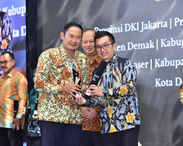 Kebijakan Diakui Nasional, Pemkab Lamongan Borong Predikat Unggul IKK Award 2025