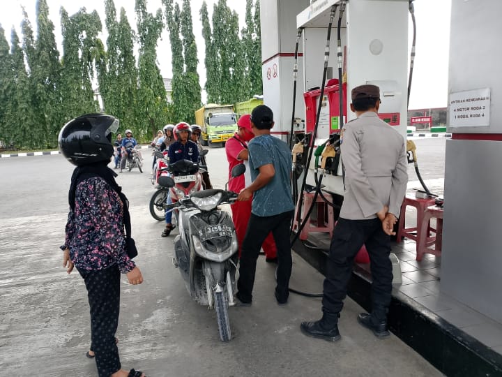 Patroli Harkamtibmas Polsek Karanggeneng Fokuskan Pengamanan Objek Vital dan Pemukiman Warga