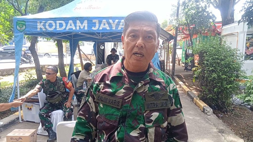 Ketum Mitra Jaya 02/Tambora Apresiasi Suksesnya Karya Bakti TNI AD dan Forkopimko Jakarta Barat Bersih-Bersih Ciliwung