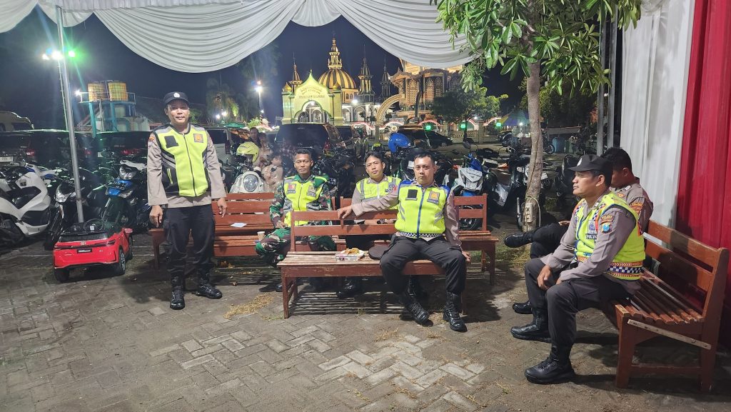 Natal Damai di Desa Pancasila, Polsek Turi Pimpin Pengamanan Ketat Perayaan Natal GKJW Balun