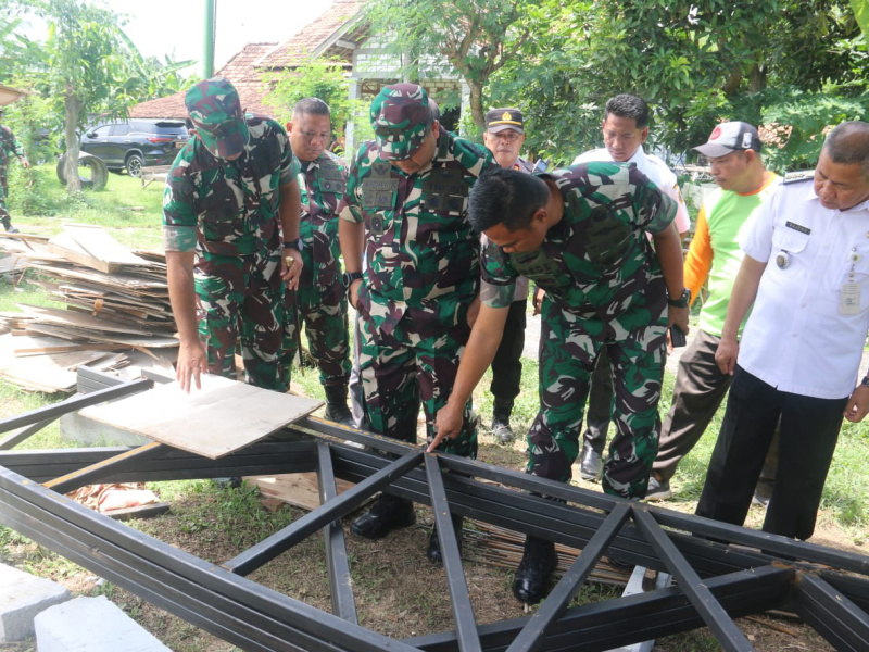 Kasdam Diponegoro Tinjau Progress Pembangunan KDKMP dan Yon TP 888