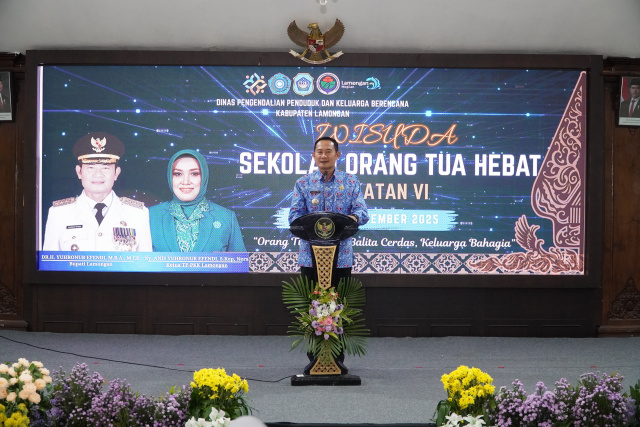 Wisuda 268 Orang Tua: Lamongan Serius Cetak Keluarga Tangguh dan Generasi Emas